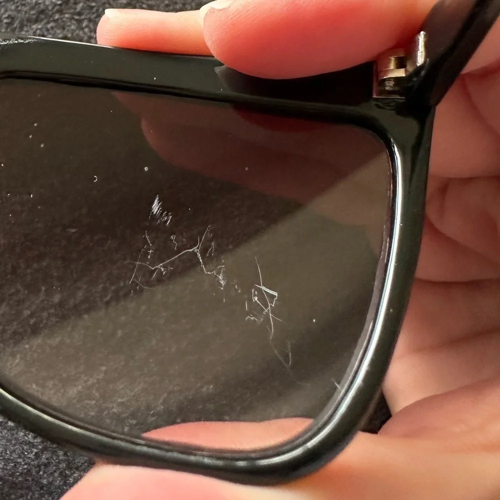 Lot of 5 Sunglasses🕶️😎